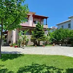 Pelion *